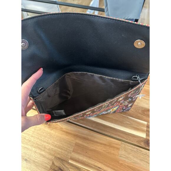 Multicolor Clutch Snap Closure - Picture 4 of 4